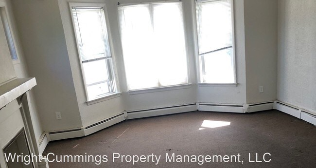 Building Photo - 1862 E 81st St