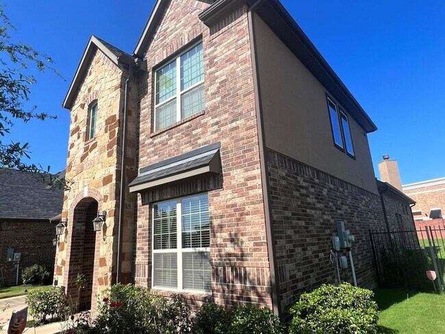 Foto del edificio - 5231 Pickford Grove Ln