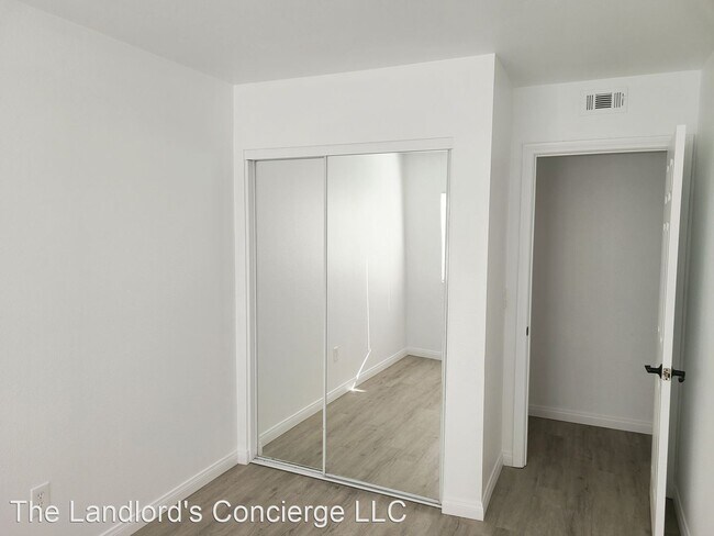 Foto del edificio - 4 br, 2 bath House - 1111 N Lilac Ave