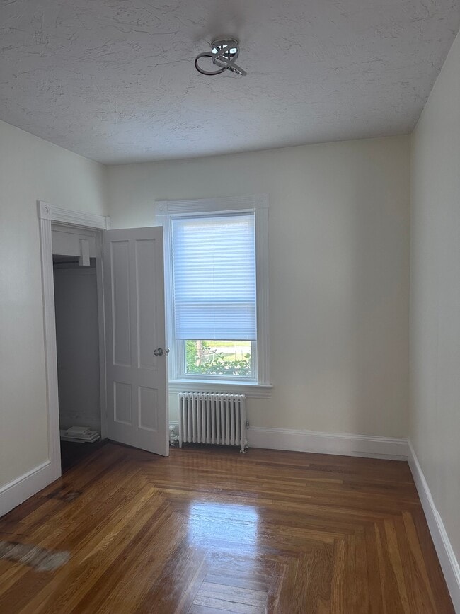 Photo - 200 Ballou St (Woonsocket, RI) Apartment