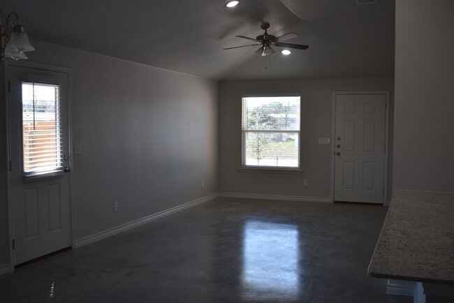 Building Photo - 1811 Ute Trail