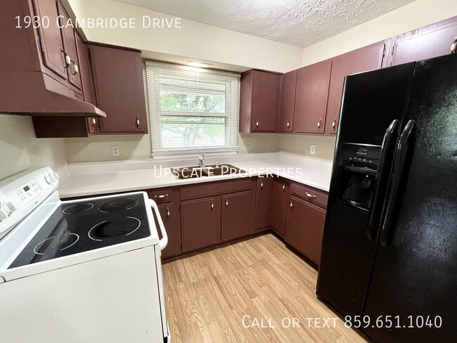 Photo - 1930 Cambridge Drive- Apartment