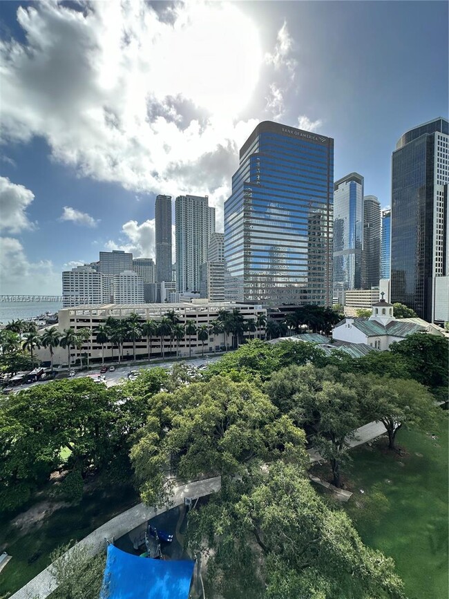 Foto del edificio - 495 Brickell Ave