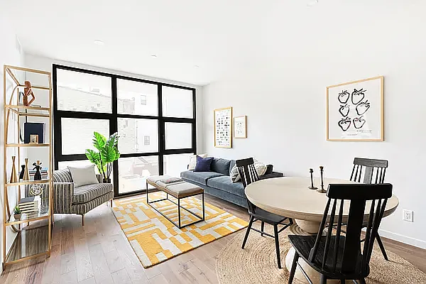 Foto principal - 383 Manhattan Ave