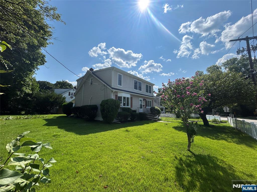 Foto principal - 380 Milford Ave.