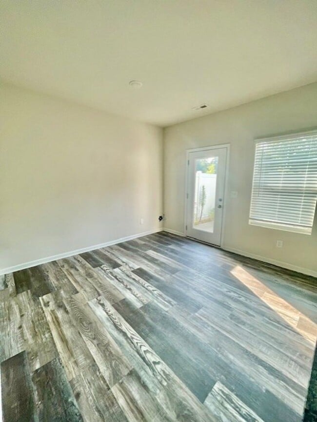 Foto del edificio - DogwoodVillageTRL108