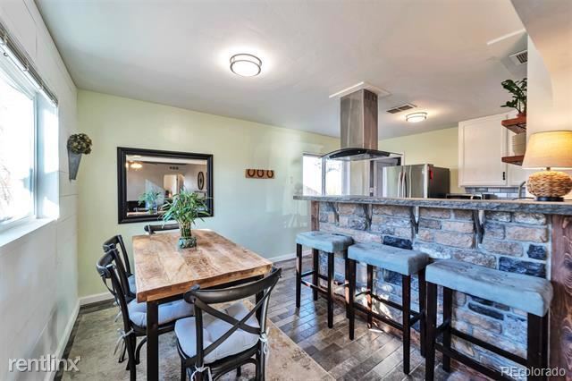 Foto del edificio - 3 br, 2 bath House - 9280 Lillian Lane