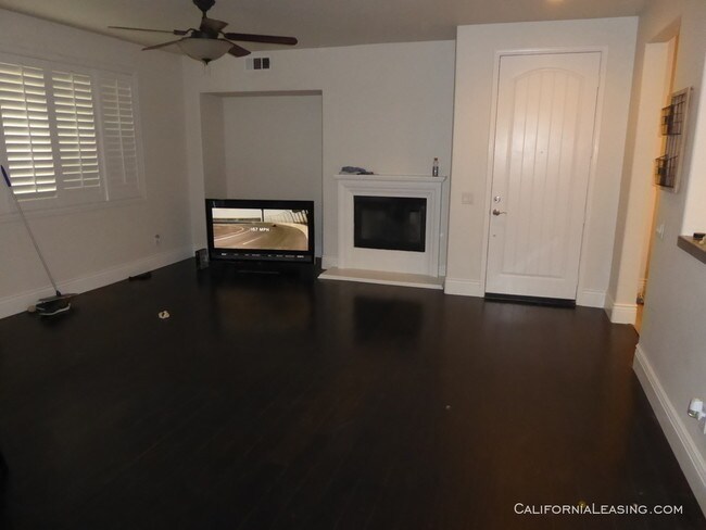 Building Photo - 28383 Casselman Ln