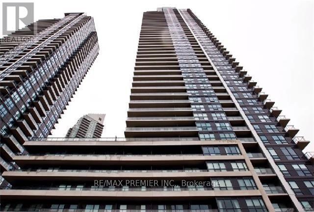 Photo du bâtiment - 2220-U2220 Lake Shore Blvd W