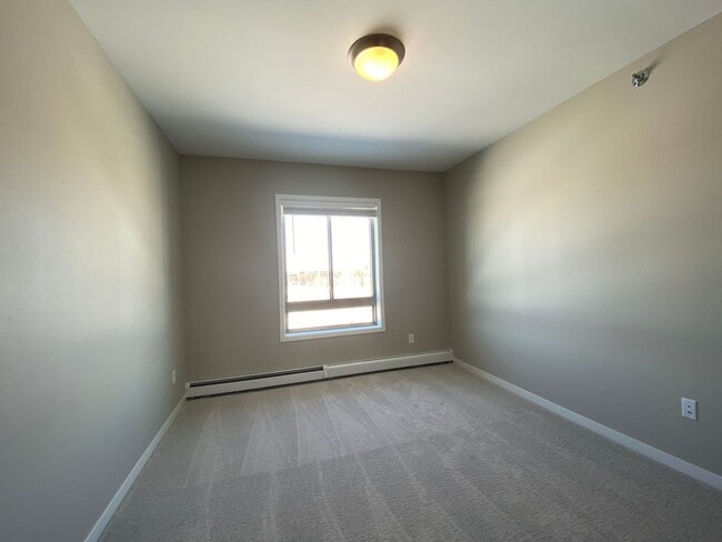 Building Photo - Brand New Apartments & Clubhouse!