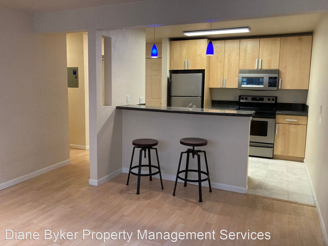 Primary Photo - 2 br, 1 bath House - 1327 W. 25th Avenue U...