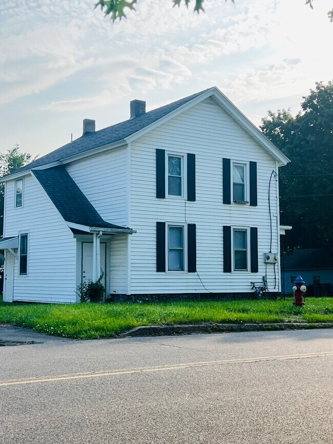 Foto del edificio - 912 Culverton Rd