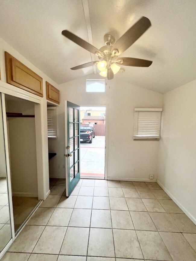 Building Photo - Come home to a cozy cottage on the coast! If you've been looking to make a move to the beach, now...