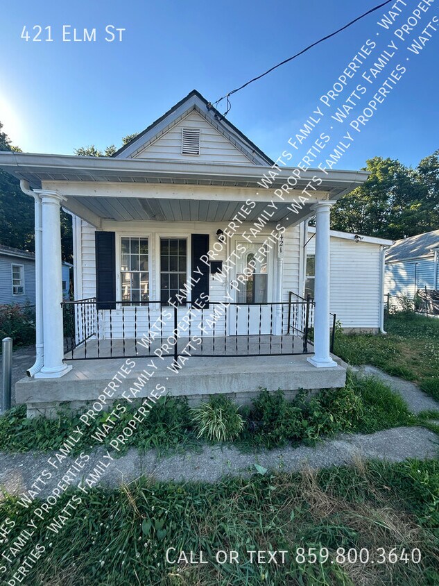 Primary Photo - 421 Elm St