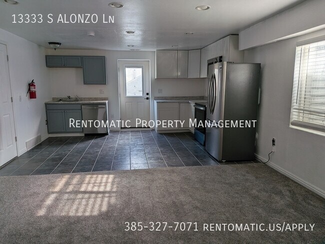 Foto del edificio - 13333 Alonzo Ln