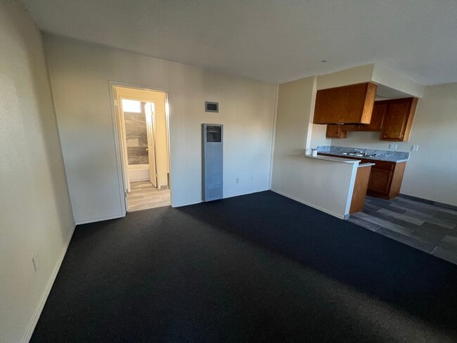 Building Photo - 3530 Josephine St