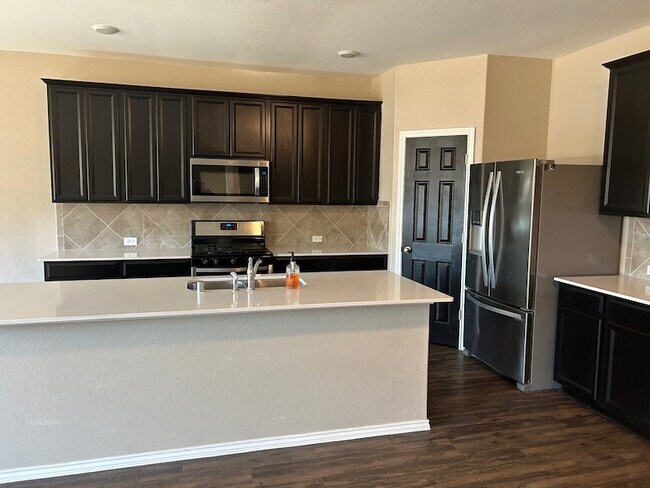 Building Photo - 2363 Timberland Country Dr