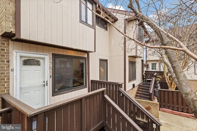 Building Photo - 1751 Westwind Way