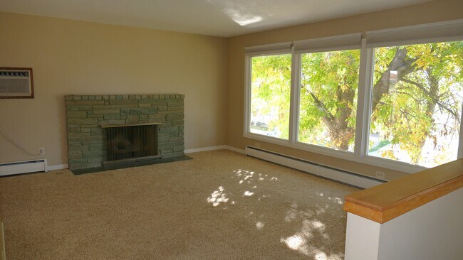 Foto del edificio - 1315 Avenue C NW