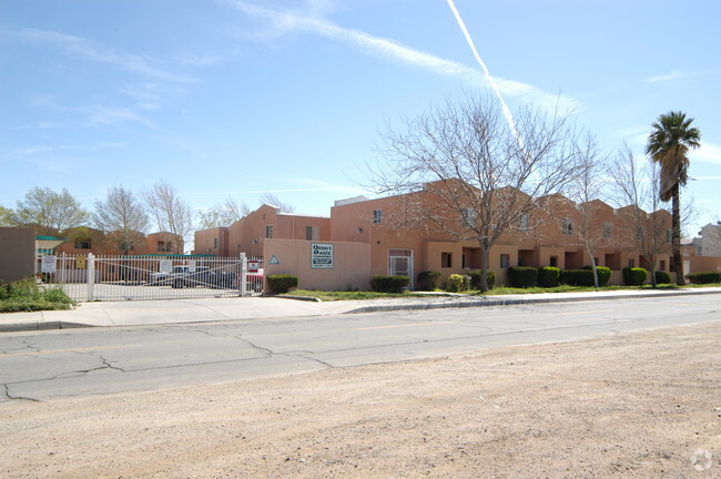 Foto del edificio - Desert Oasis