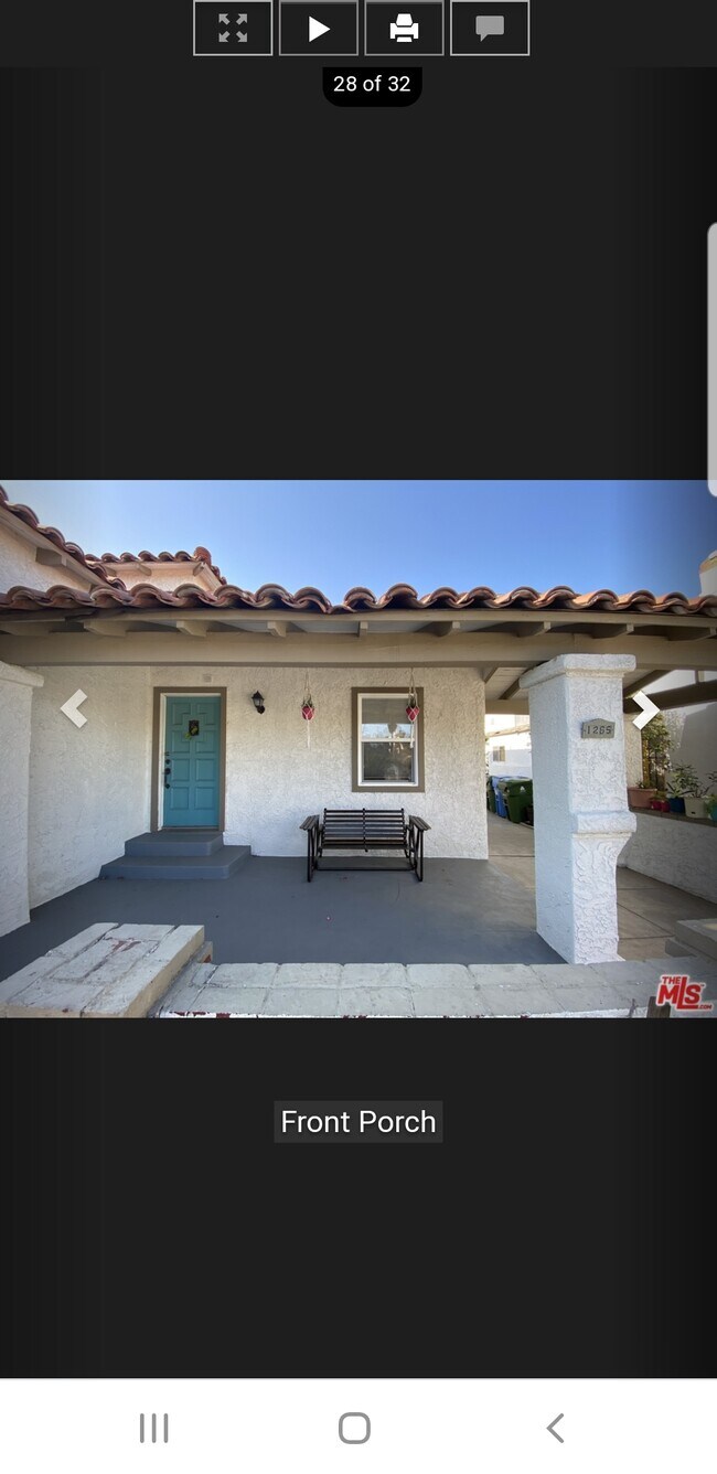 Foto del edificio - 1265 W 82nd St