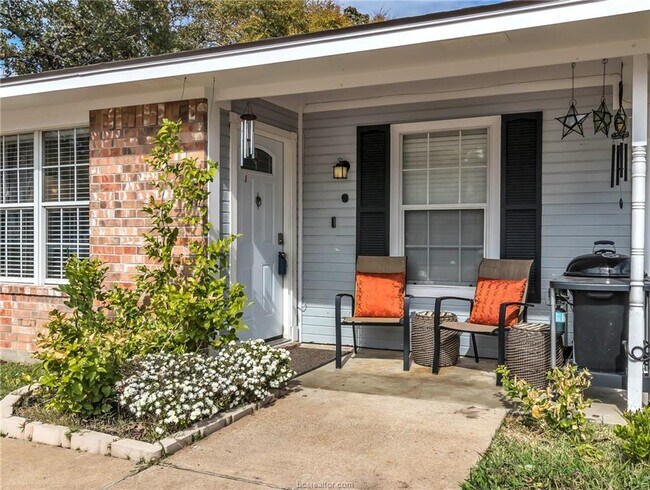 Foto del edificio - 1904 Sbisa Way