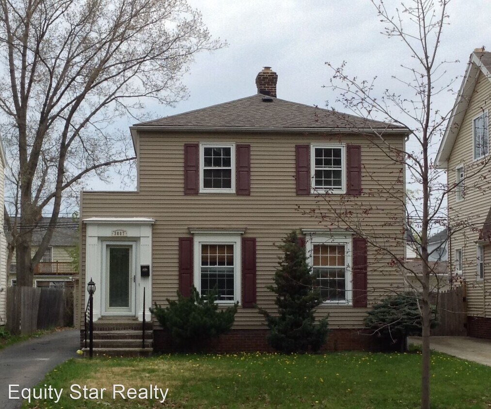 Primary Photo - 3 br, 1.5 bath House - 3807 Northampton Rd,