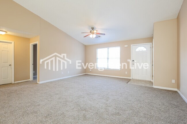 Foto del edificio - coming soon