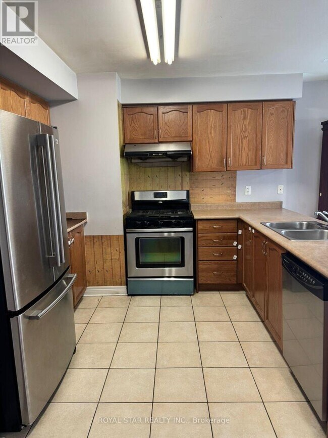 Building Photo - 102 Ocean Ridge Dr