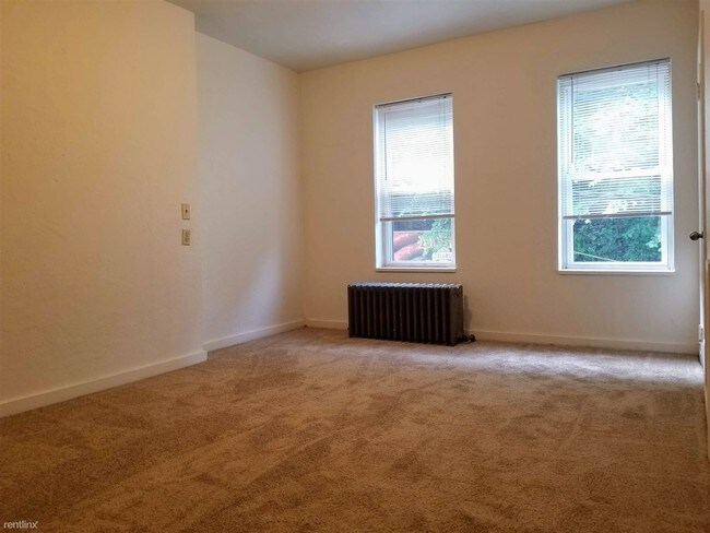 Building Photo - 3 br, 2 bath Apartment - 77 Bates Street