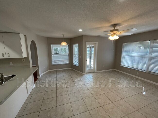 Building Photo - 4135 Montague Ln