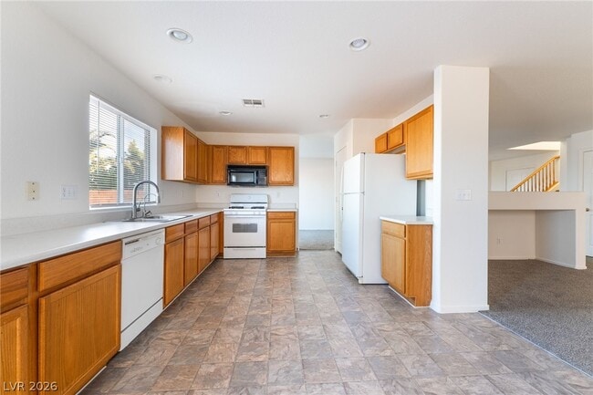 Foto del edificio - 1300 Swanbrooke Dr