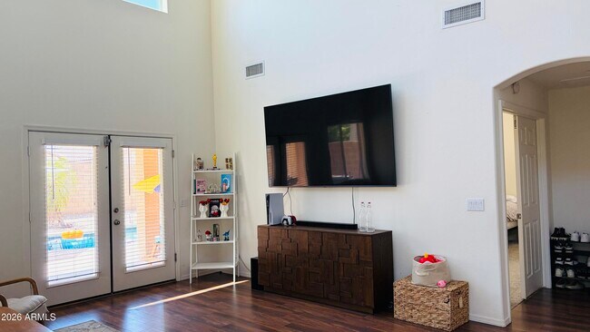Building Photo - 2753 W Peggy Dr