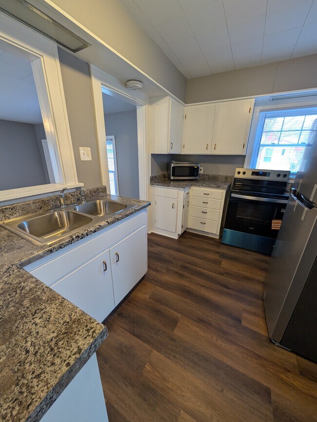 Foto del edificio - 1029 SW Webster Ave