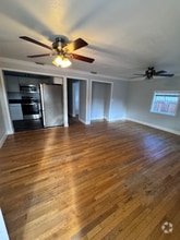 Building Photo - 1517 S Washington Ave