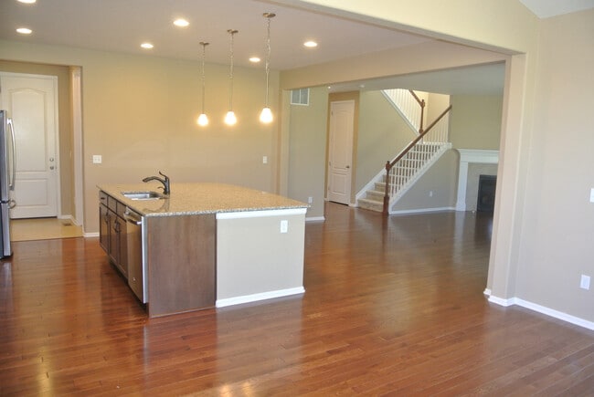 Foto del edificio - 5Bed/3.5Bath Home in Blackstone Country Club Community