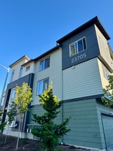 Building Photo - 23705 8th Dr SE