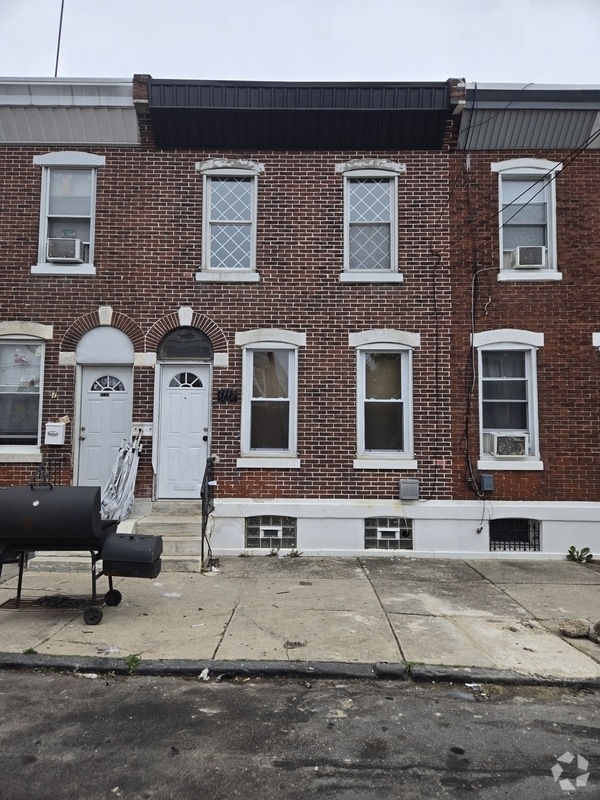 Building Photo - 1712 W Juniata St