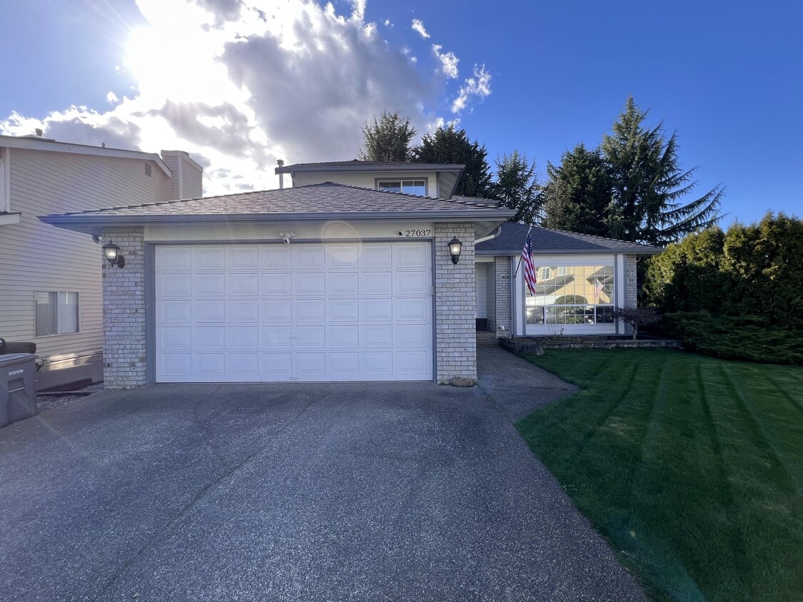 Photo - 27037 111th Ct SE (Kent, WA)