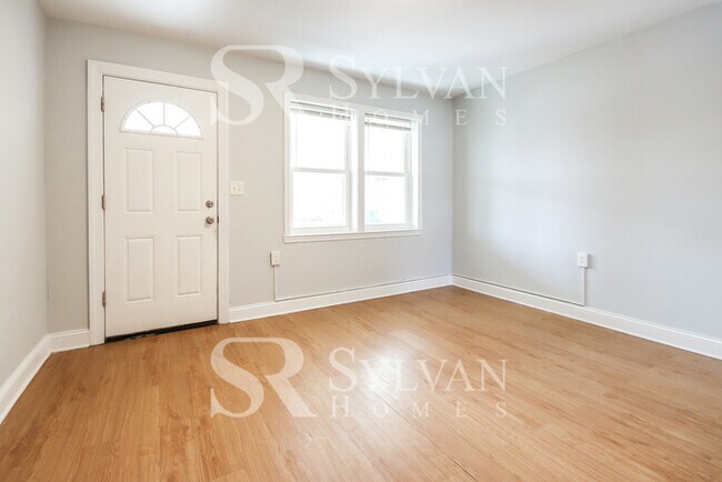 Building Photo - Gorgeous updated 3BR Home in Dundalk!