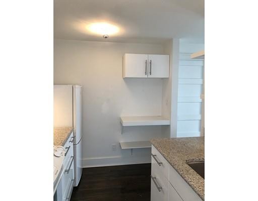 Foto del edificio - 1-3 Lynn Shore Dr