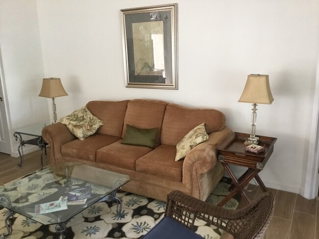 Photo - 20972 Country Barn Dr House