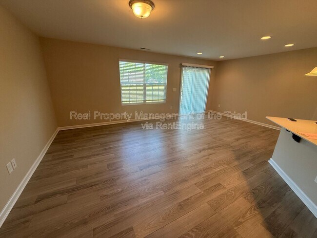Foto del edificio - 3907 Copperfield Ct