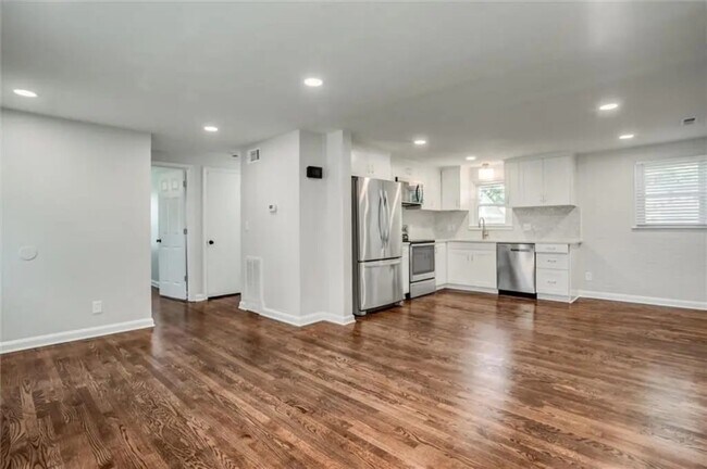 Foto del edificio - Lowell Avenue