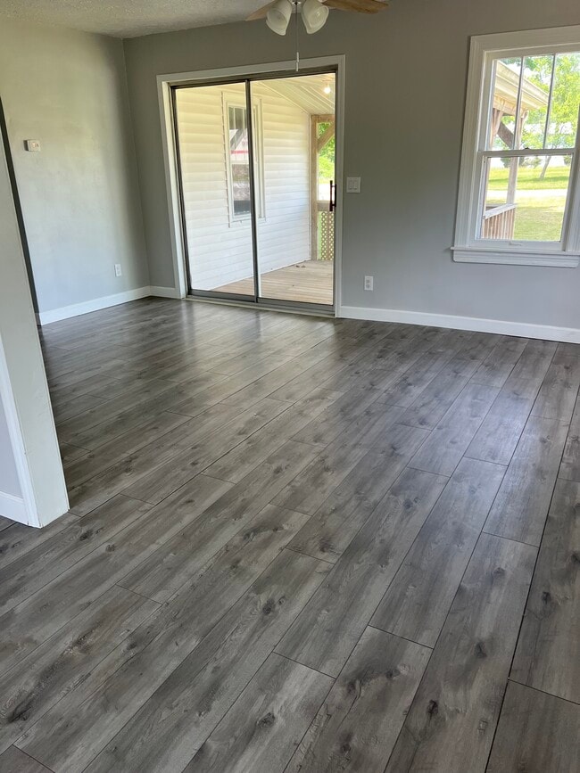 view from kitchen into living room - 51539 Pond St