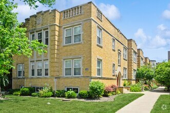 Building Photo - 4209 N Keystone Ave