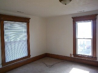 Building Photo - 1015 S Arch Ave