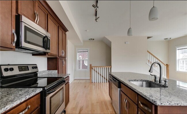 Foto del edificio - 1325 Porter St