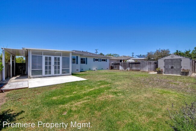 Building Photo - 3 br, 1 bath House - 1117 Camelia Street