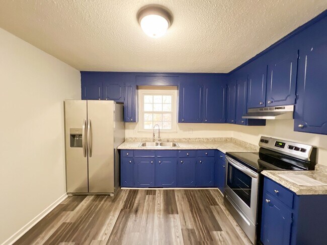 Foto del edificio - Your Next Home in Greer Freshly Remodeled!...